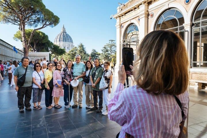 Skip-The-Line Vatican Museums, Sistine Chapel & Basilica Tour