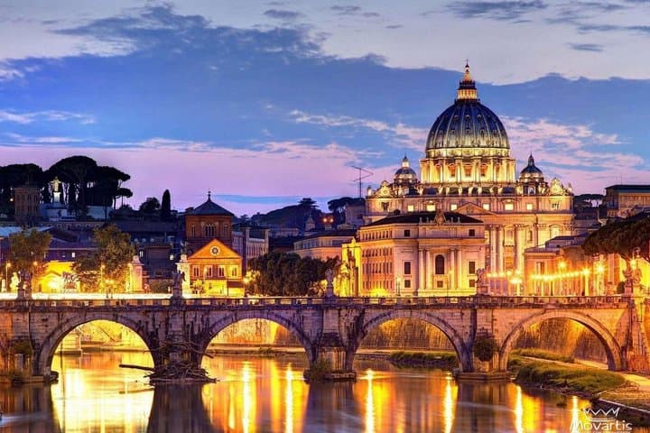 Rome 4 Hours Private Guided Tour with Pickup in Luxury Minivan