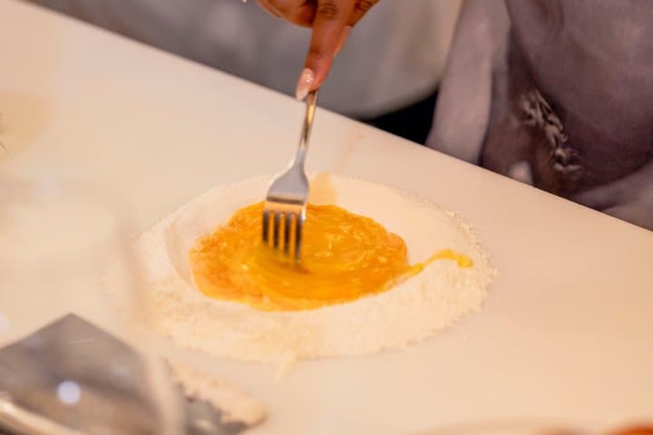 Florence Pasta & Tiramisu Cooking Class with Unlimited Wine