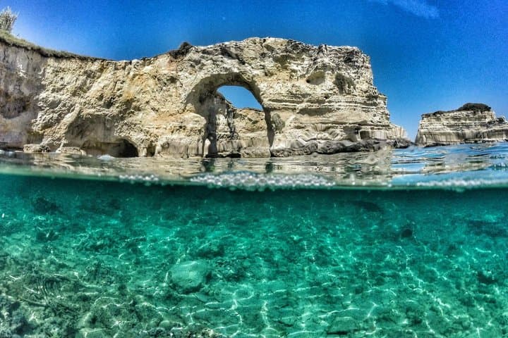 Taxi transfer Brindisi Airport to Lecce destinations up to 100km