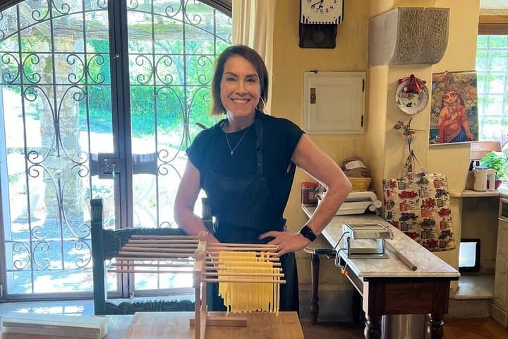 PRIVATE Tuscan Cooking Class & Wine in Maria’s Countryside Home