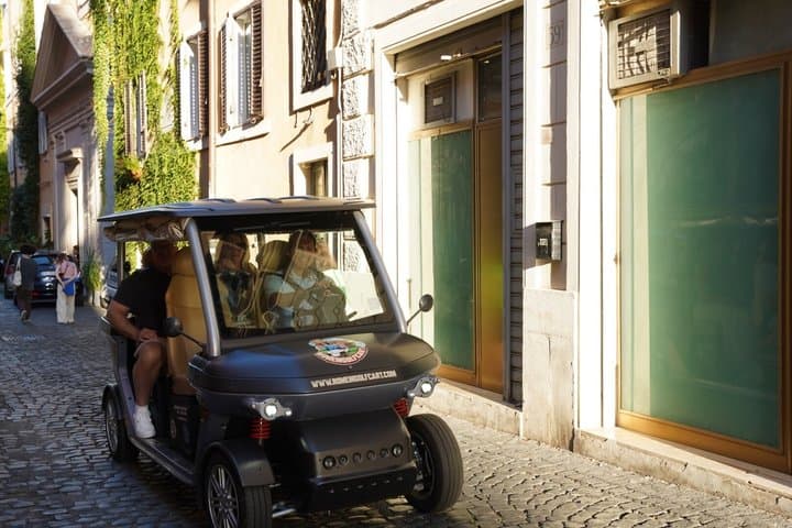 Rome in Golf Cart 4 Hours History & have Fun