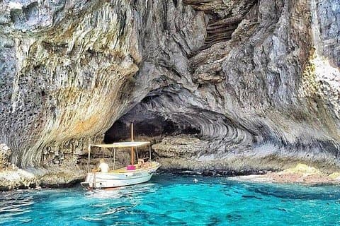 Exploring White Grotto