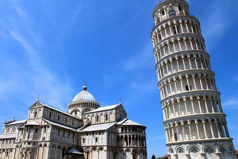 Regular Tour Pisa and Lucca by Van from Florence