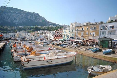 Capri port