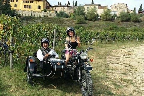 Sidecar tour in Florence and Chianti with wine tasting and lunch