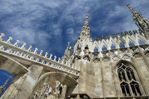 Milan Duomo Small-Group Guided Tour with Rooftop Views