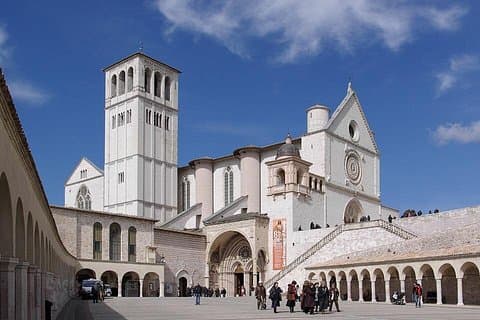 Assisi & Cascia Private Tour from Rome with Lunch