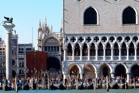 Doge's Palace guided tour and Gondola ride