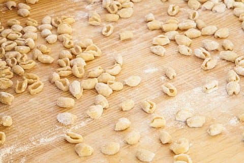 Small group Pasta and Tiramisu class in Bari by Cesarine