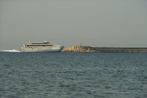 Pozzallo port: ferry from Pozzallo to Malta. transfer service