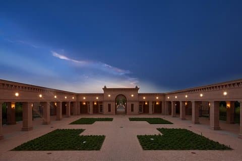 An exclusive night at the labyrinth-museum, in Parma countryside
