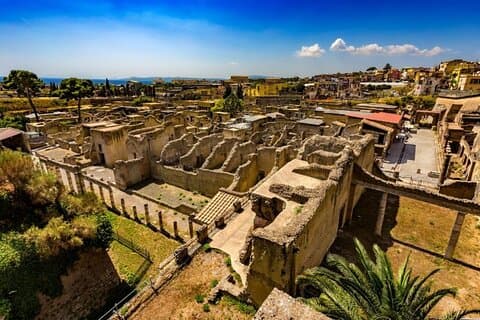 Herculaneum ruins and Naples Center Full Day Private Tour From Rome