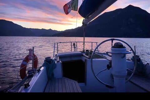 Sunset Sailing Lake Como with Private Skipper