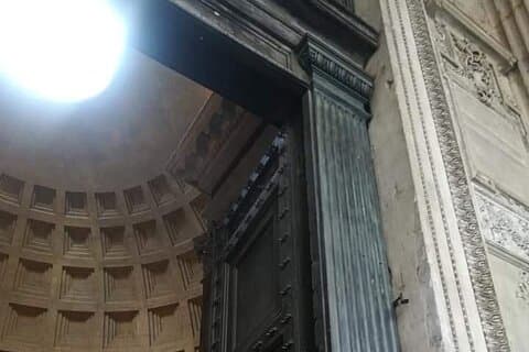 Pantheon: The Iconic Ancient Roman Temple – Semi-Private Tour