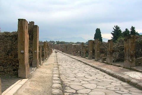 Pompeii Guided Tour from Positano