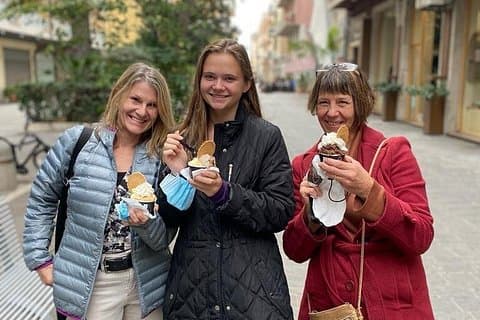 Food and Wine Walking Tour of Pescara with 5 Tastings