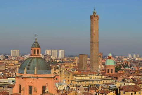 Milan to Bologna Private Transfer with English-Speaking Driver