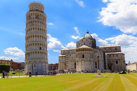 Small Group Tour from Rome to Florence and Pisa by train