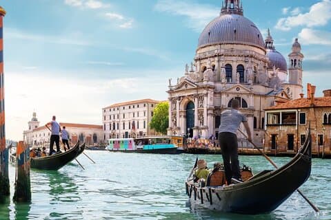 Tour in Venice by train from Milan