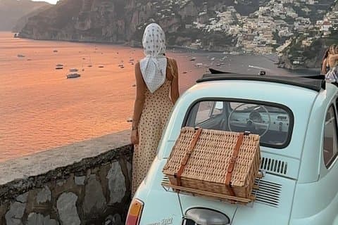 Private Tour in Vintage Fiat 500 from Salerno to Amalfi