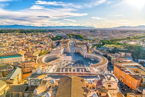 St. Peters Square & Basilica Vatican Walking Tour with Audioguide