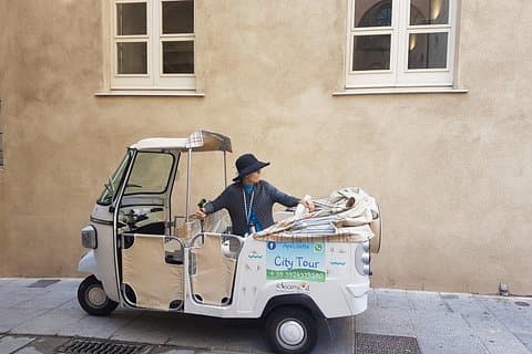 Apelisetta tuk tuk: 1 tour of Cagliari