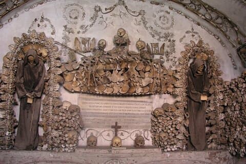 Capuchin Crypts Tour with Dark History Walk (Small Group)