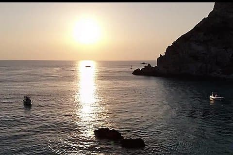 Sunset tour from Tropea to Capo Vaticano with aperitif included