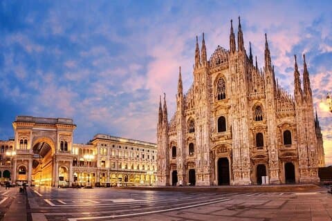 4-Day Discovering Milan: Duomo, Last Supper, Lake Como & Lugano