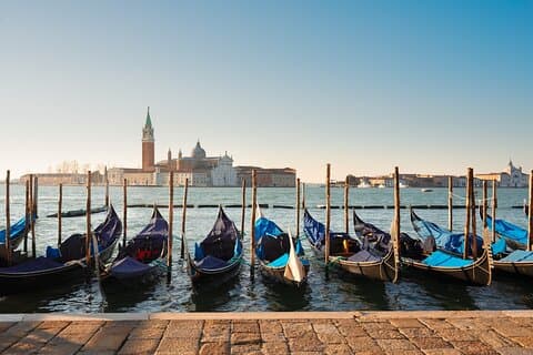 Venice Early Morning Guided Tour to Escape the Crowds