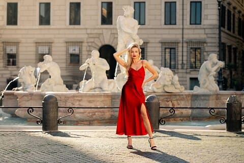Fully Custom Photoshoot Experience at Rome's Iconic Landmarks