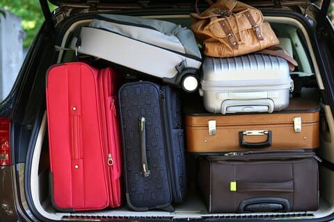 Milan Private Transfer (Malpensa &Linate Airports Train Station, Bellagio, Como)