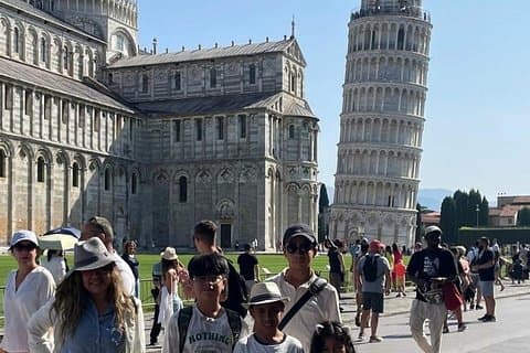 From Florence: Half-Day Tour of Iconic Pisa and the Leaning Tower