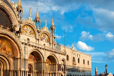 Venice : St Mark's Basilica, Doge's Palace, Bridge of Sighs