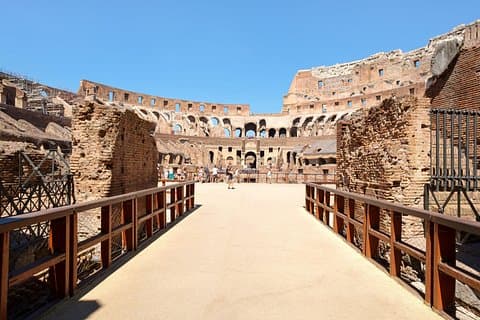 Colosseum Guided Tour + Access Roman Forum and Palatine Hill