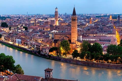 Verona Private Walking Tour with a Local