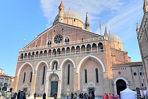 Padua St Anthony's life Tour with Option to Camposampiero