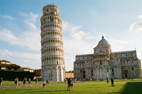 Self-Guided Pisa Tour: Leaning Tower, Cathedral & Old Town