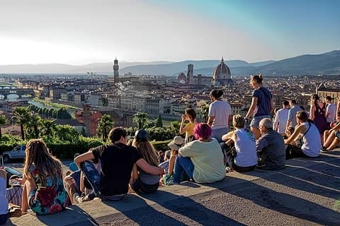 Tour in golf cart Piazzale Michelangelo and hills of florence
