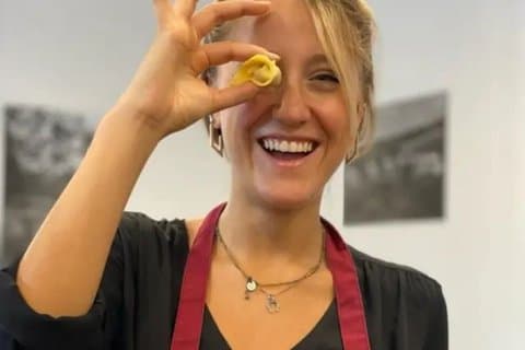 Pasta Making and Tiramisù Class in Rome (SHARED)