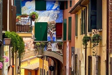 MAGIC DOZZA - Half Day Tour from Bologna