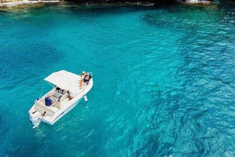3 Hours Private Boat Tour of Syracuse and Ortigia with skipper