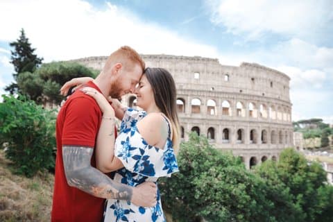 Rome: Private Iconic Photoshoot at Trevi Fountain & Colosseum