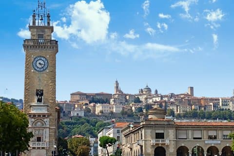 Full Tour of Bergamo Upper and Lower Towns