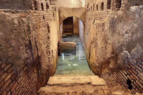 Capuchin Crypt and Underground Tour of the Trevi Fountain