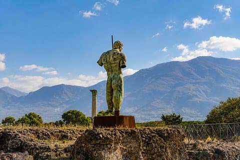 Full-Day Tour in Pompeii, Sorrento and Amalfi Coast
