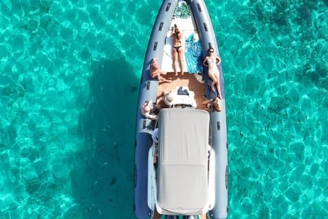 Favignana and Levanzo Boat Tour with Lunch on Board
