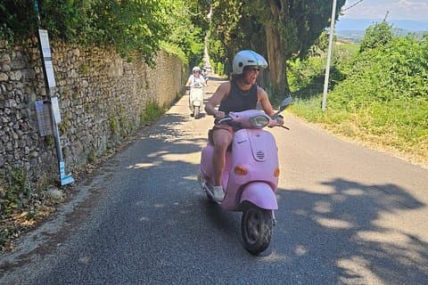Tuscan Countryside Vespa Tour from Florence with Wine