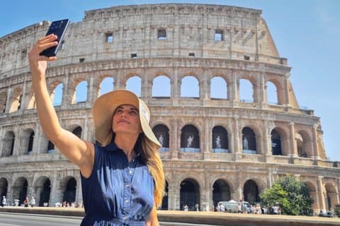 Rome: Colosseum Entry with Official AI App & Arena Option